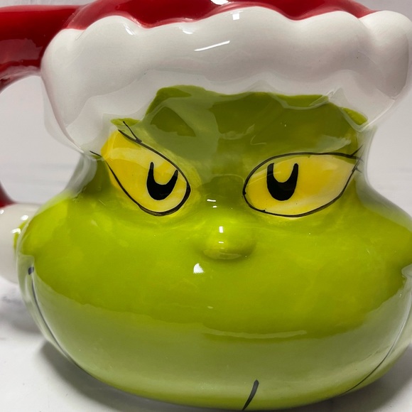 Grinch Santa Mug - Picture 2 of 6